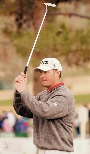 Ted Purdy drains a long putt at the Tucson Open.