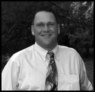 jim purdy wrote for the arizona daily star newspaper in the late 1990s in tucson, arizona. he was music critic and entertainment reporter.